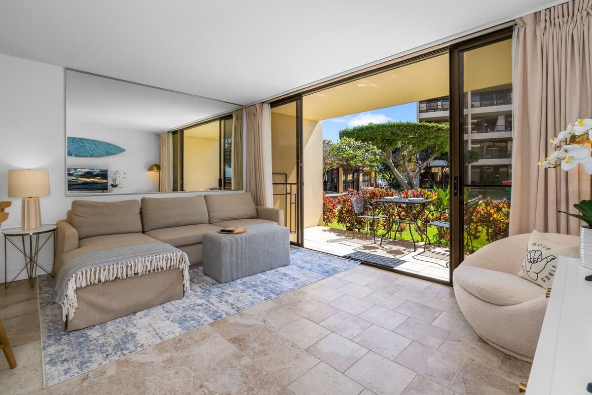 Condo in Kihei · ★4.96 · 1 bedroom · 2 beds · 1 bath - Photo 3