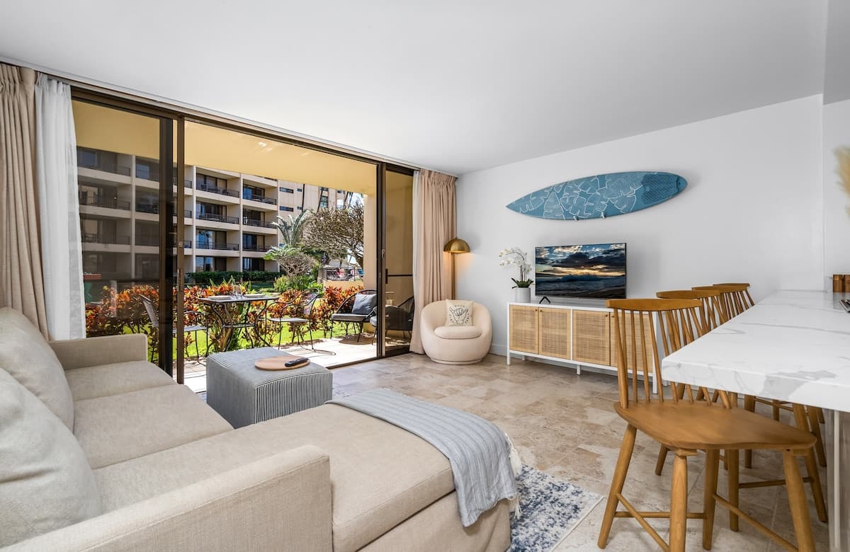 Condo in Kihei · ★4.96 · 1 bedroom · 2 beds · 1 bath - Photo 4