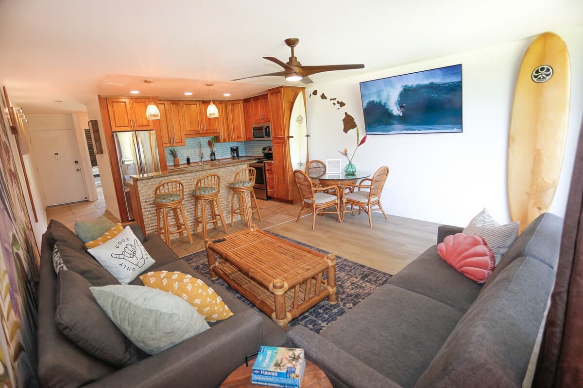 Condo in Kahuku · ★4.83 · 1 bedroom · 3 beds · 1 private bath - Photo 2