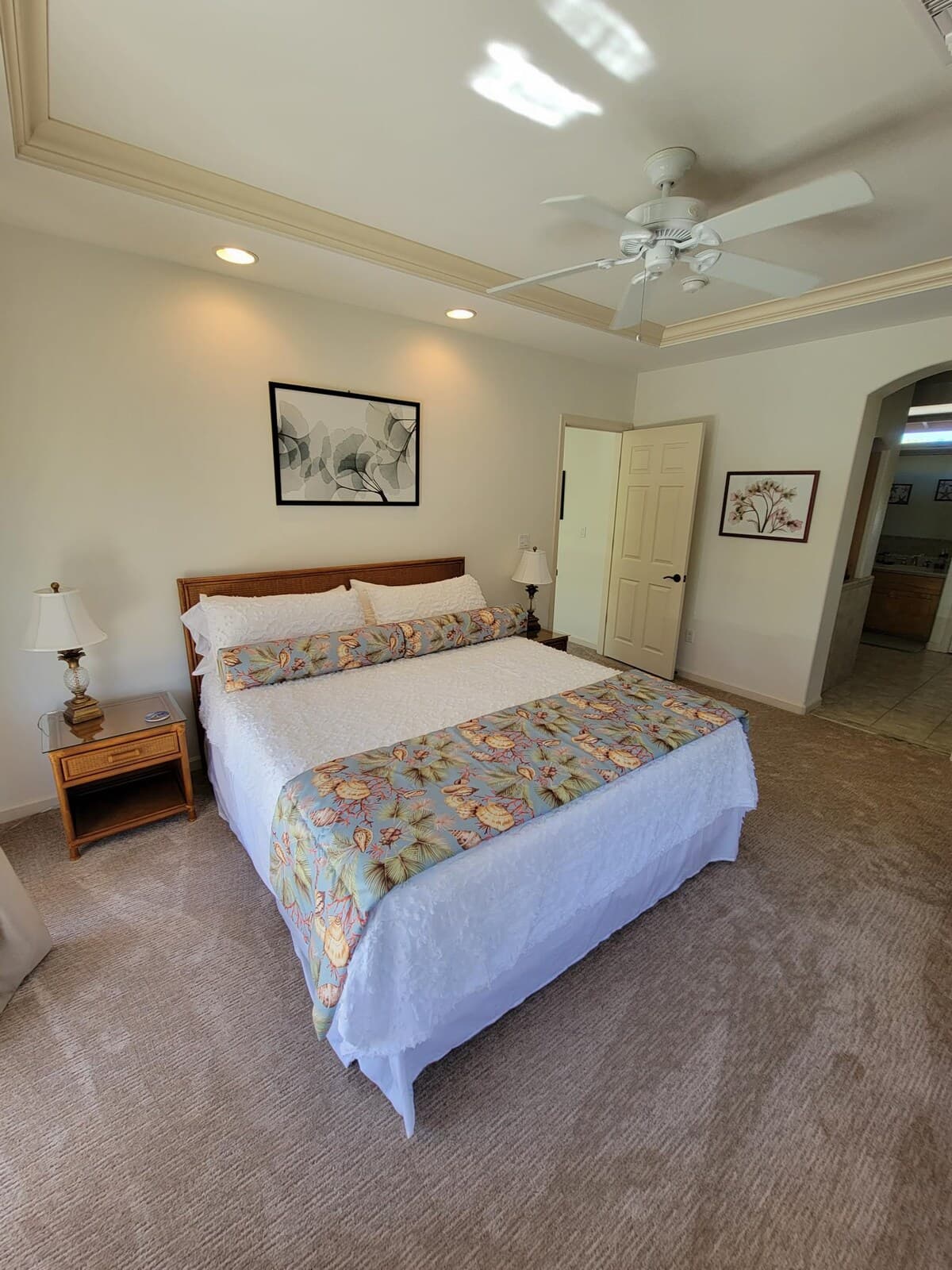 Condo in Waimea · ★4.98 · 2 bedrooms · 3 beds · 2 baths - Photo 1