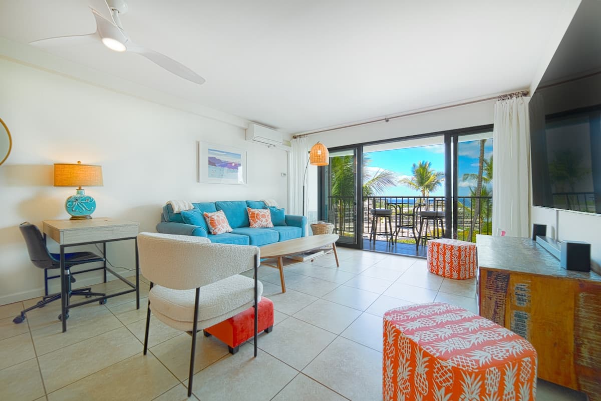 Condo in Kihei · ★4.99 · 1 bedroom · 2 beds · 1 bath - Photo 3