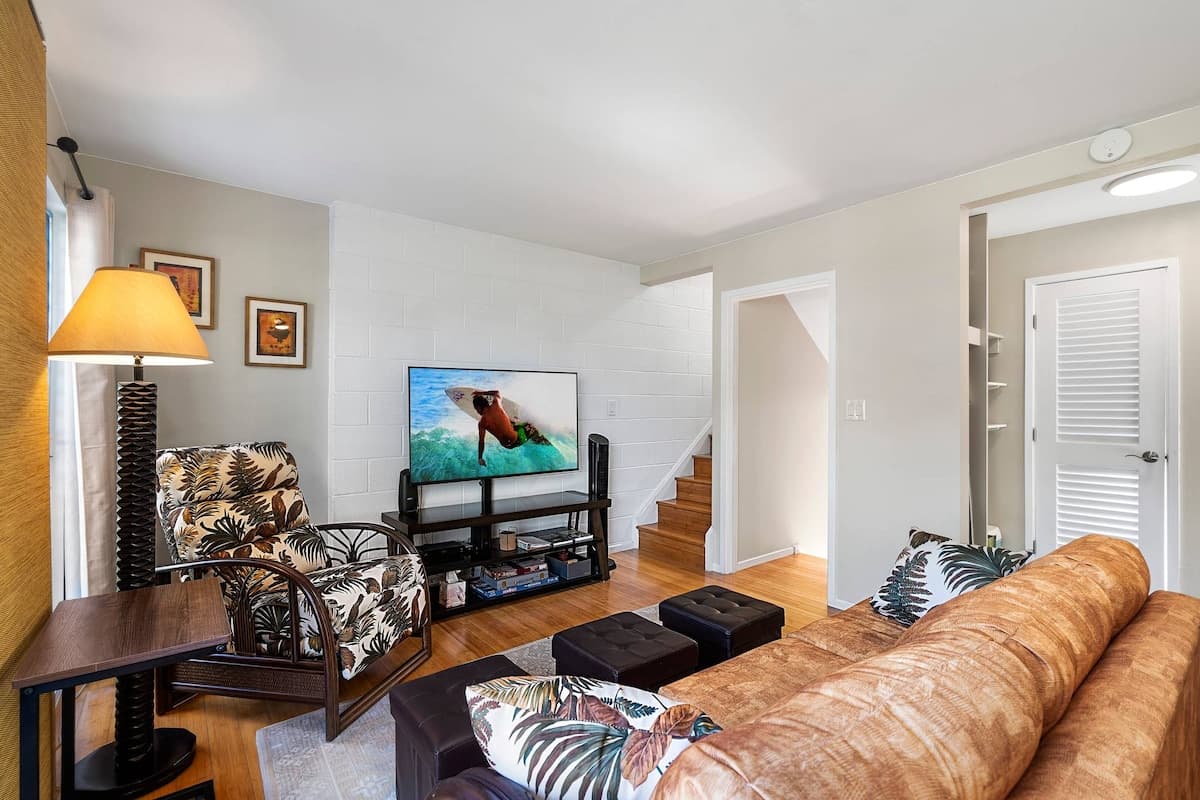 Condo in Kailua-Kona · ★5.0 · 1 bedroom · 2 beds · 1.5 private baths - Photo 4