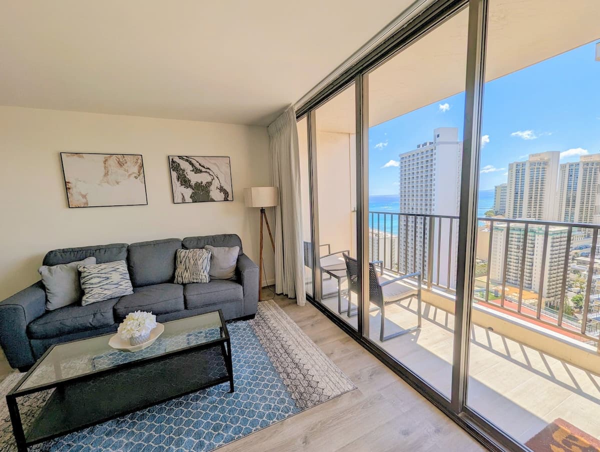 32th FL Lovely Ocean View w/ FREE parking - Photo 4