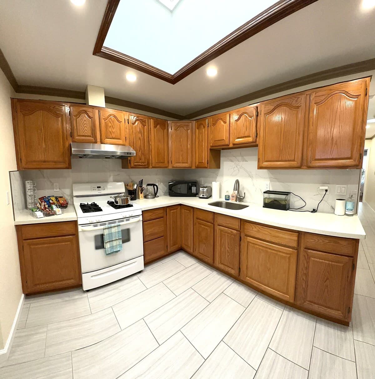 Bay & Ocean Views, Private Upper Unit, Near SFO - Photo 3