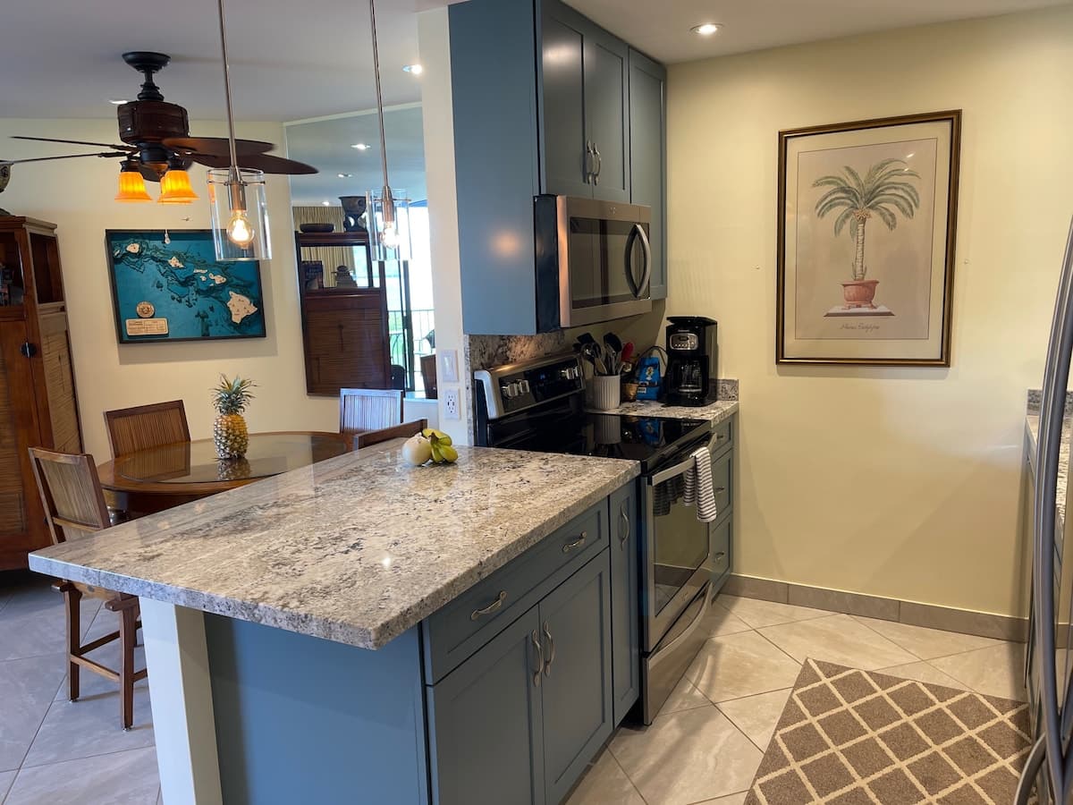 Newly Remodeled Ocean View Condo - Photo 2