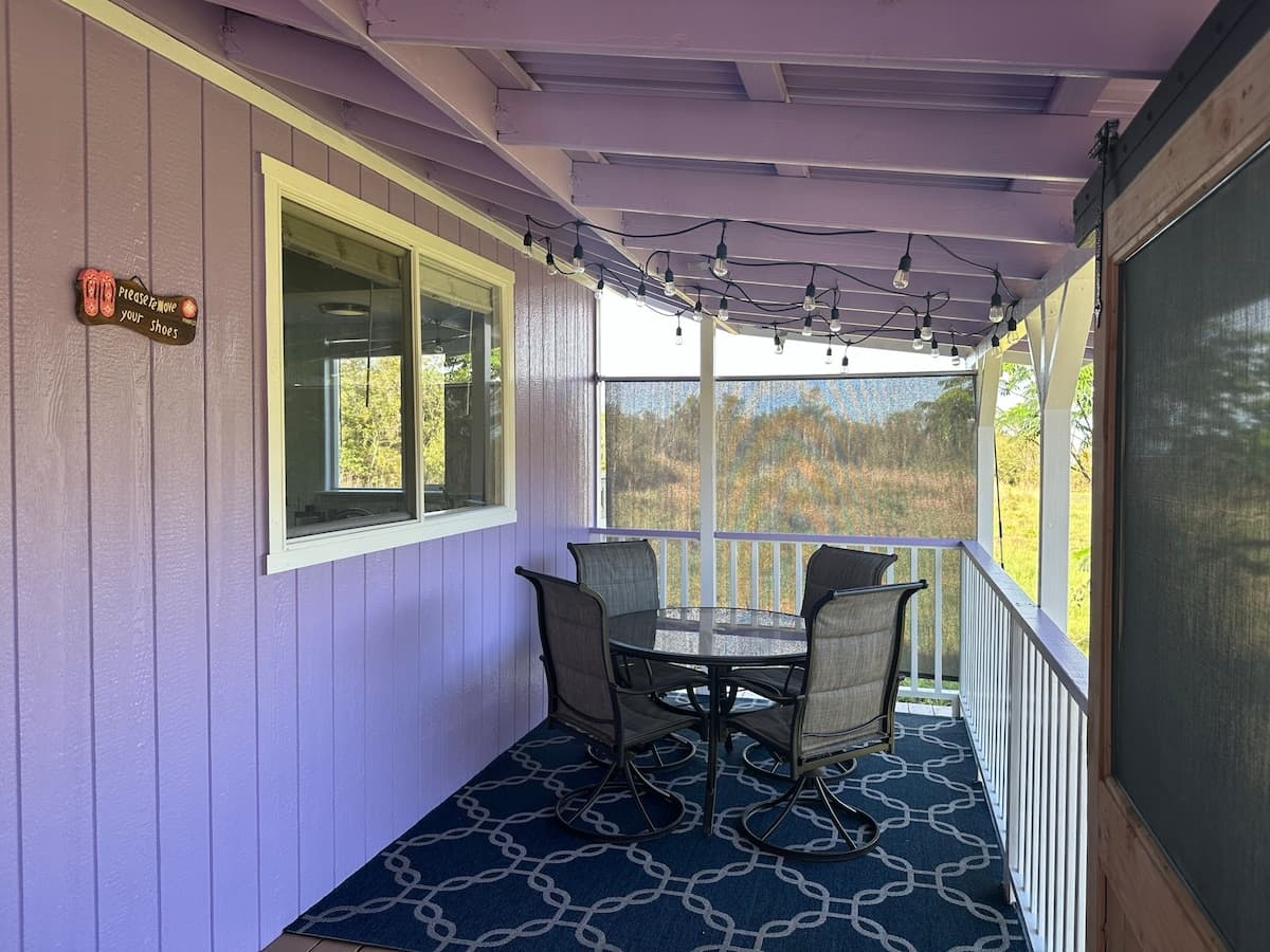 Home in Mountain View · ★4.68 · 2 bedrooms · 2 beds · 1 private bath - Photo 5