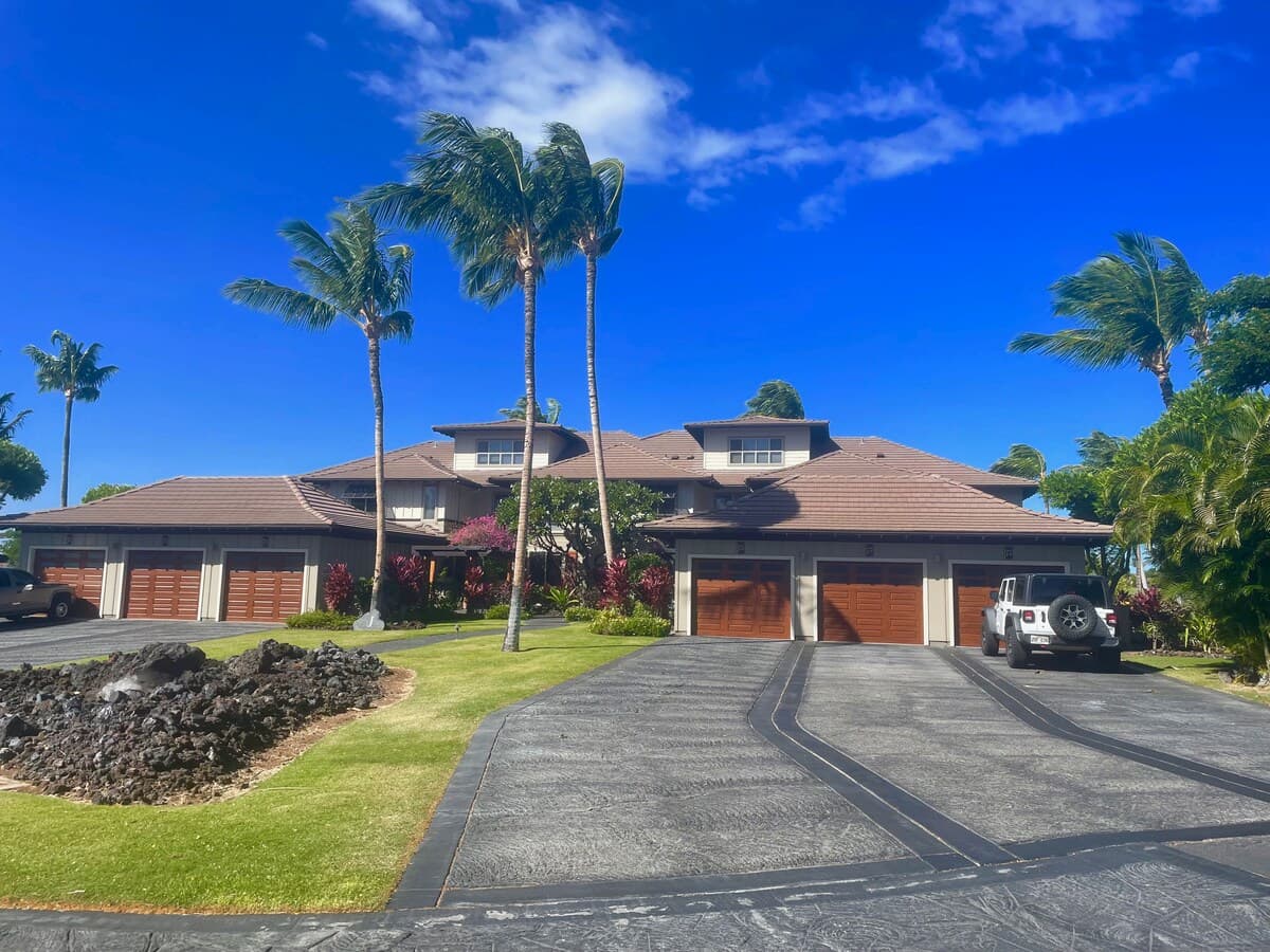 Condo in Waimea · ★5.0 · 3 bedrooms · 3 beds · 3 private baths - Photo 4