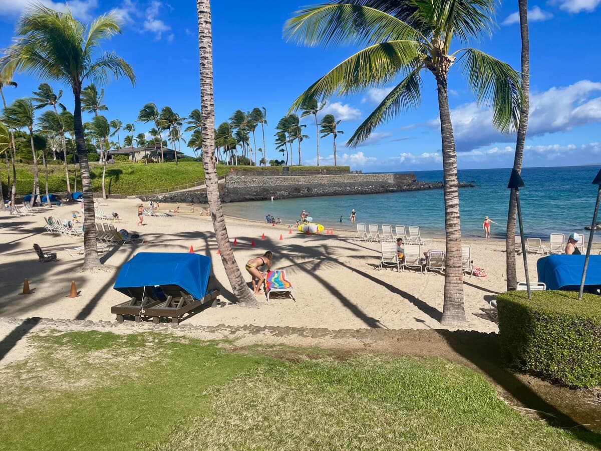 Condo in Waimea · ★5.0 · 3 bedrooms · 3 beds · 3 private baths - Photo 2