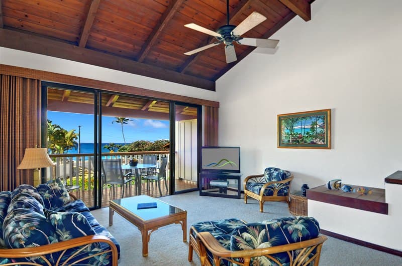 Poipu Beach and more - Photo 1