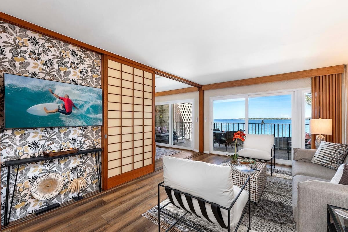 Condo in Kailua-Kona · ★4.91 · 2 bedrooms · 3 beds · 2 baths - Photo 1
