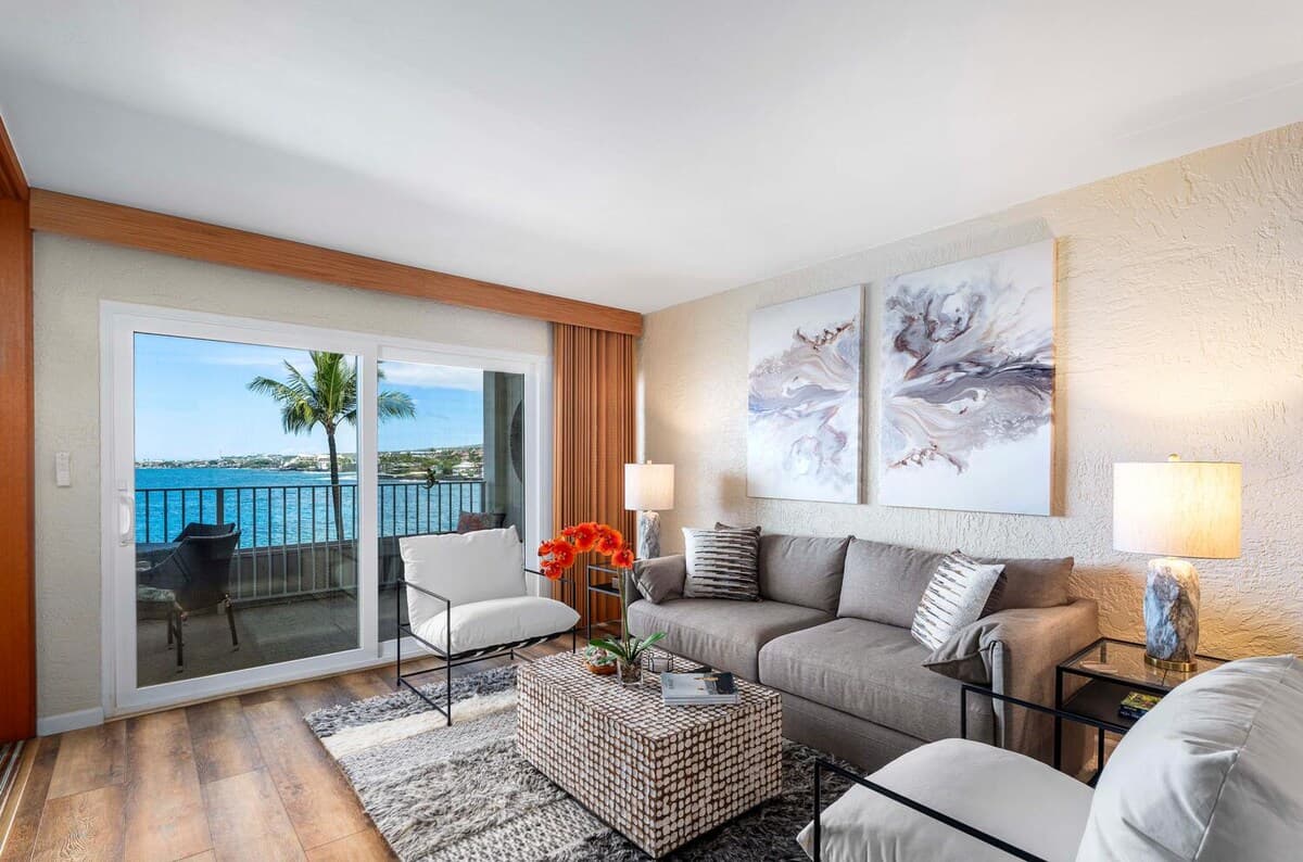 Condo in Kailua-Kona · ★4.91 · 2 bedrooms · 3 beds · 2 baths - Photo 2