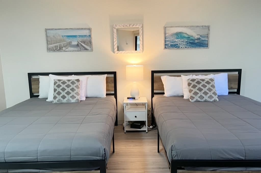 Summer Vacation Condo w/ Pool Access - Photo 2