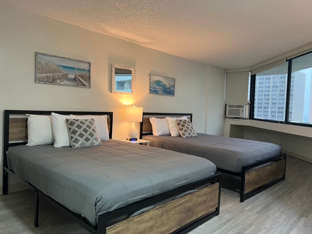 Summer Vacation Condo w/ Pool Access - Photo 3