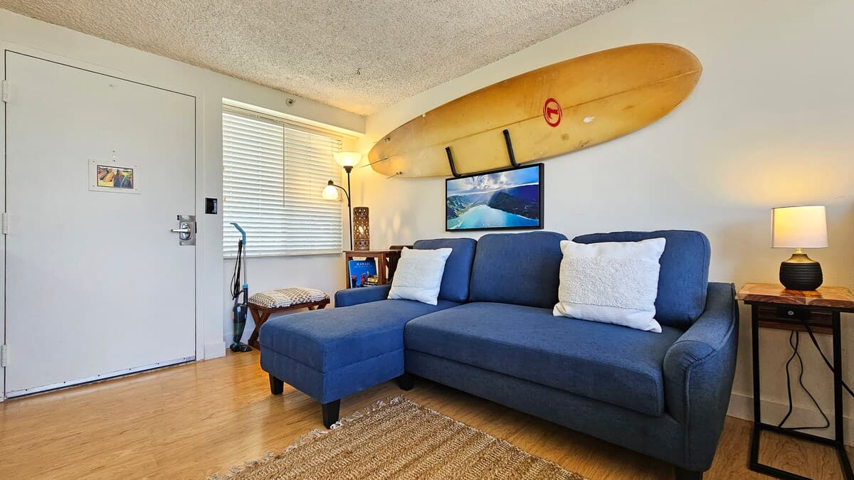 DHBH 902 Studio Apt, Full kitchen & Insane views! - Photo 2