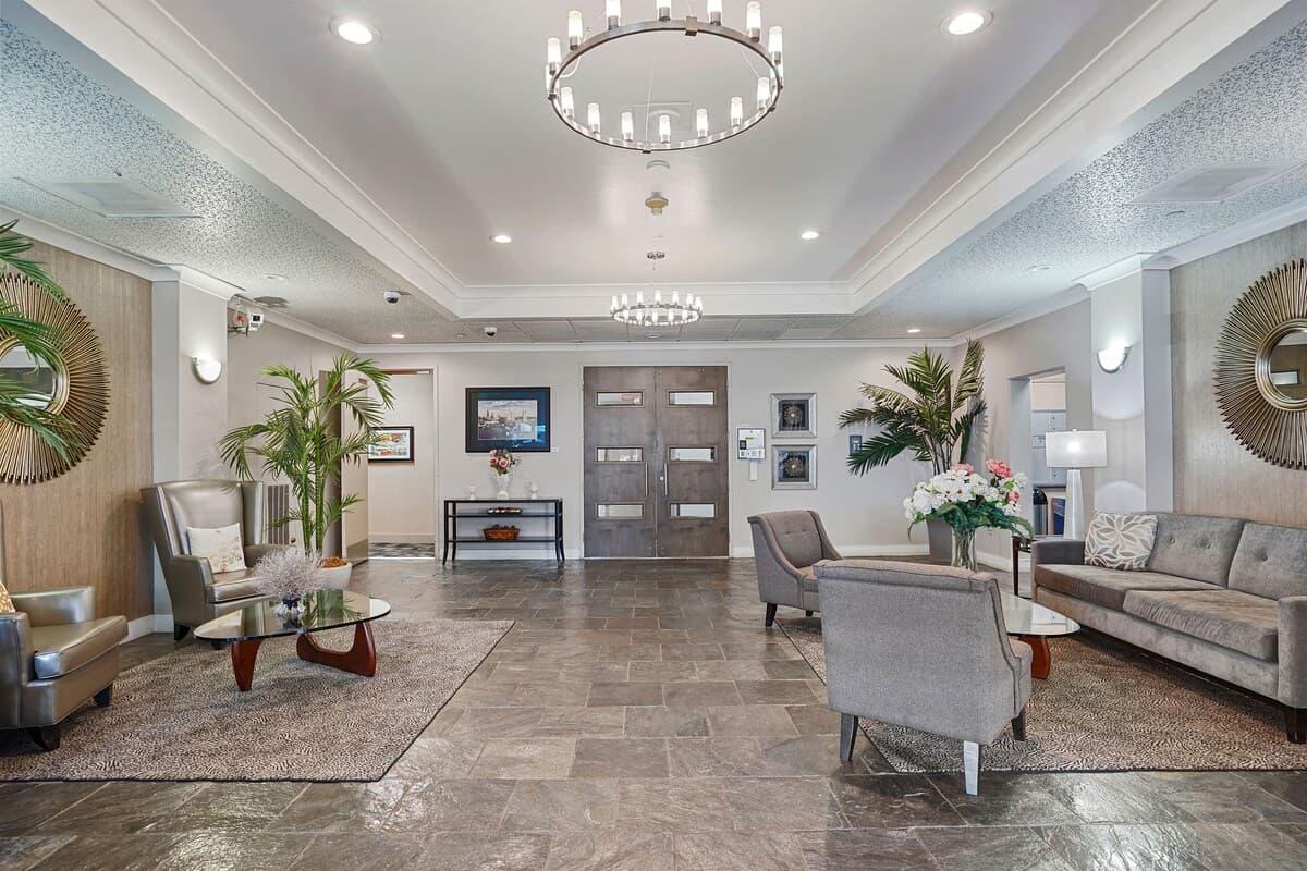 Downtown High-Rise Condo, Arena & Capitol Views - Photo 4