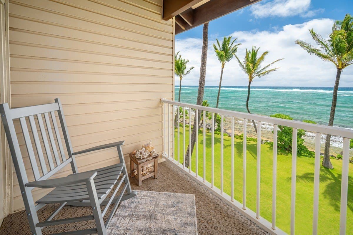 Condo in Kapaa · ★4.14 · 2 bedrooms · 4 beds · 2 baths - Photo 1