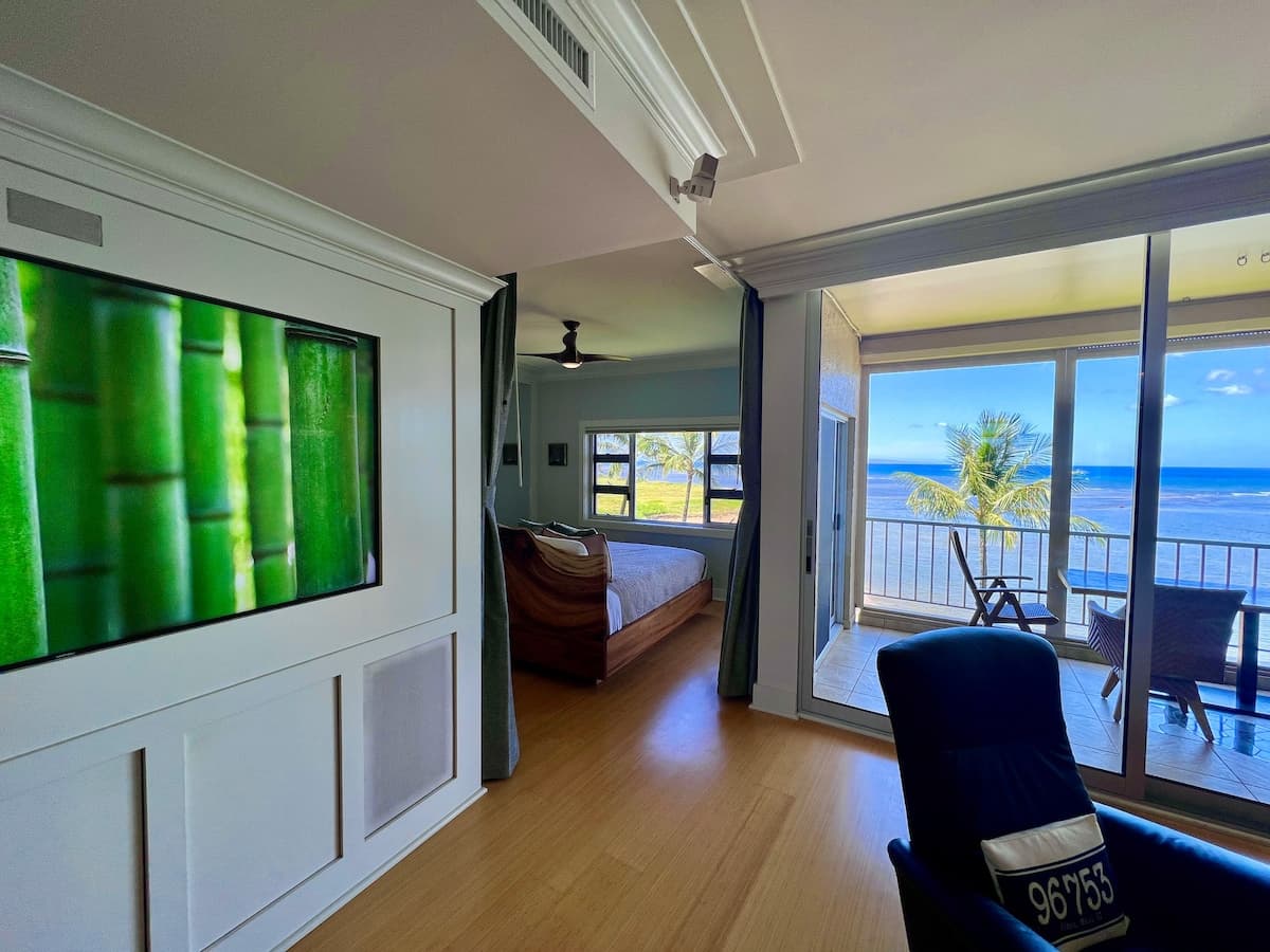 Condo in Kihei · ★4.89 · 3 bedrooms · 3 beds · 2 baths - Photo 5