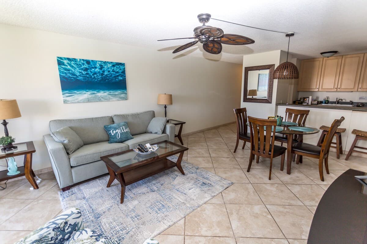 Kamaole Sands condo with ocean view. Split AC - Photo 4