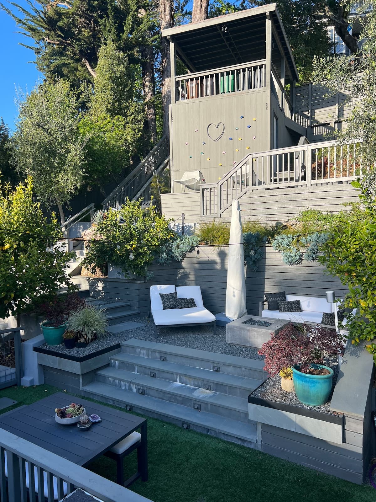 Mill Valley Cottage Firepit, Climbing Wall, EV - Photo 1