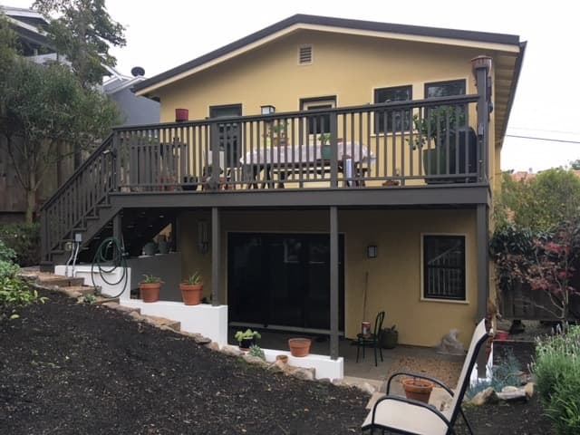 Quiet Craftsman with Redwood Views, Walk to BART - Photo 4