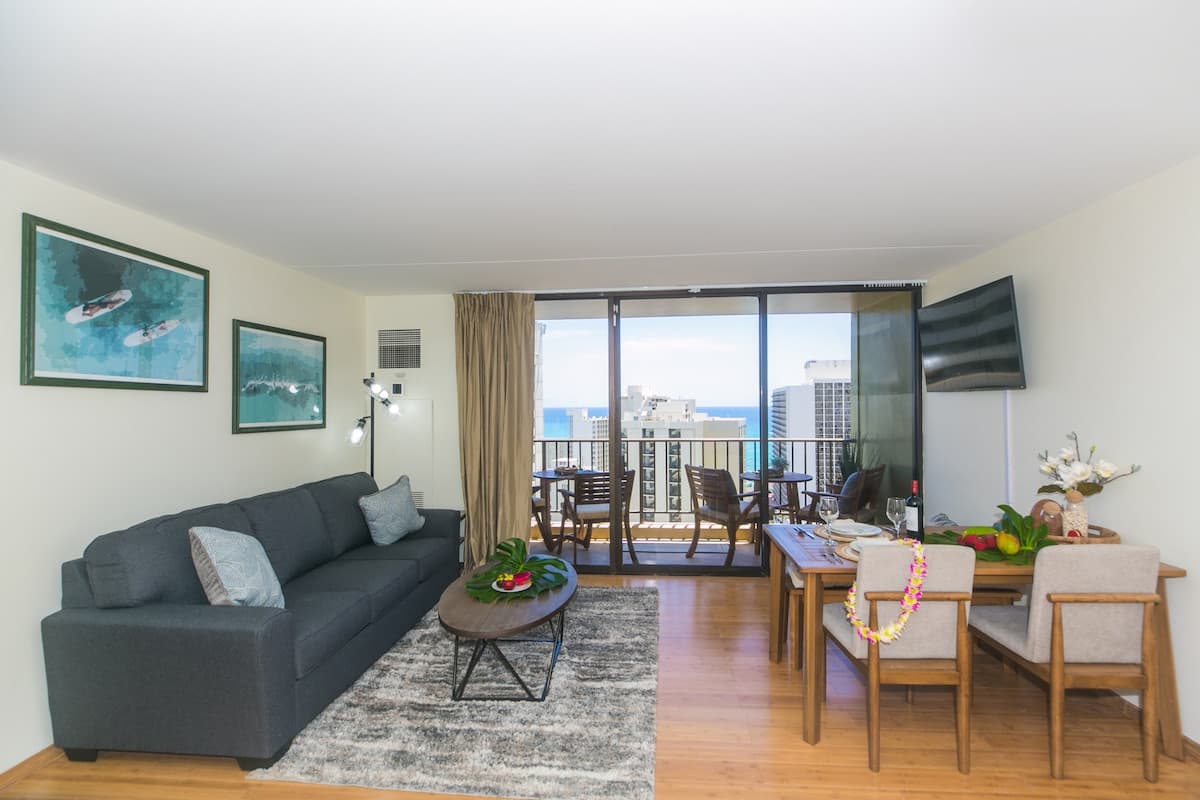 Oceanvw, walk 2 beach, $0 cleaning & park, kitchen - Photo 4