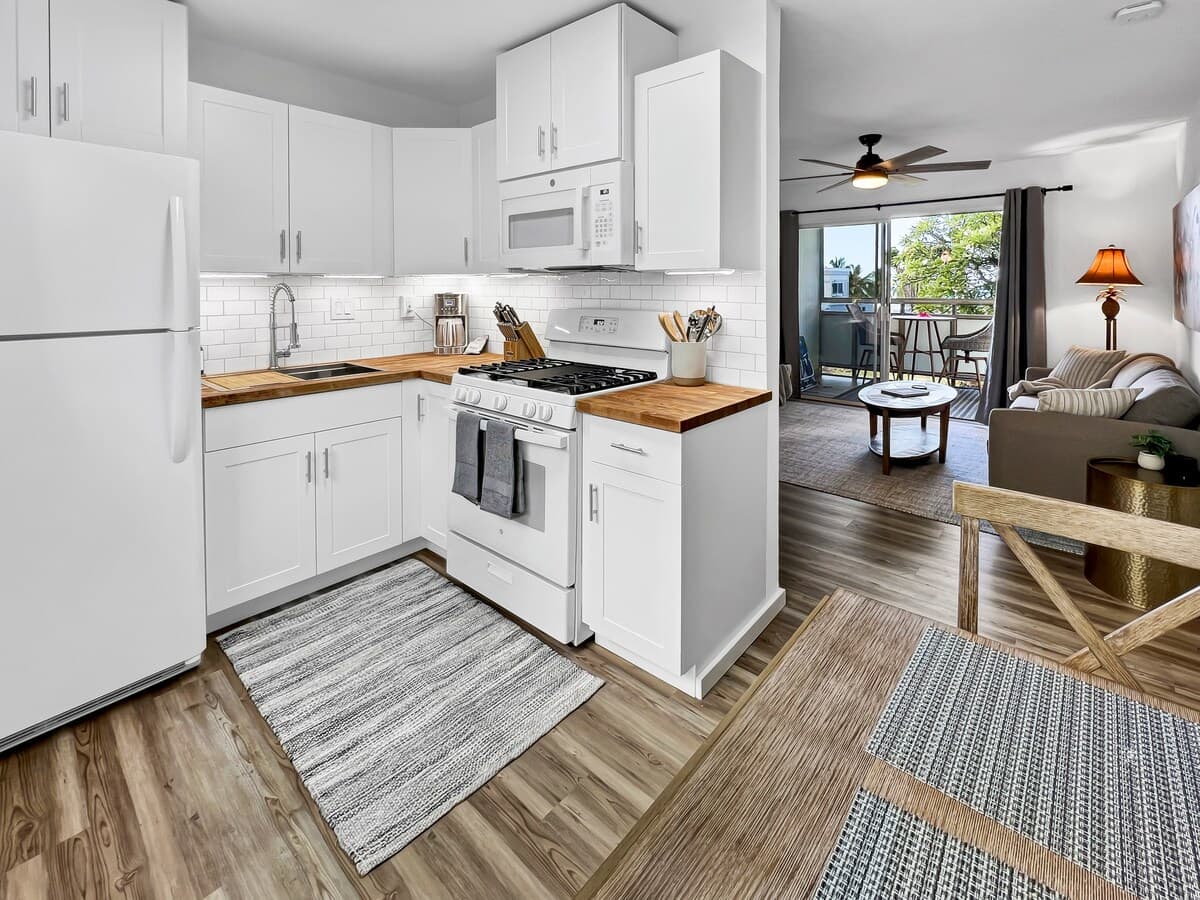 Condo in Kailua-Kona · ★5.0 · 1 bedroom · 1 bed · 1 bath - Photo 4