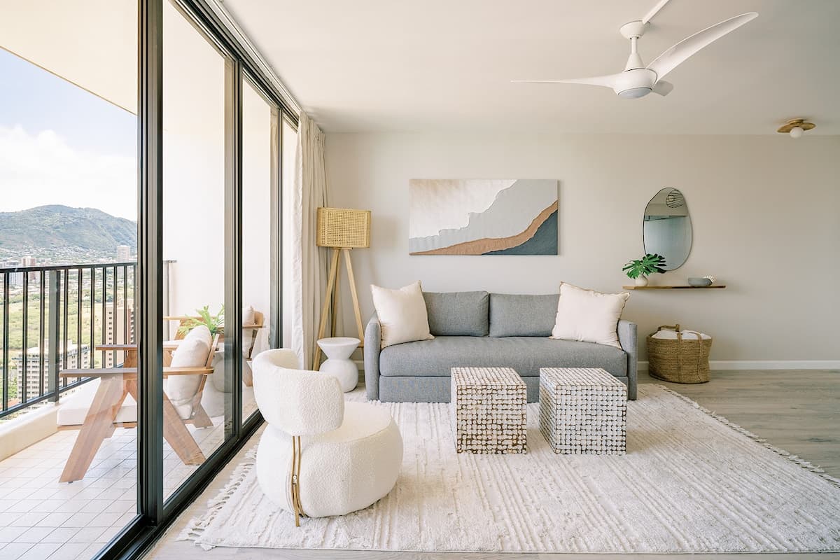 Home in Honolulu · ★4.97 · 1 bedroom · 2 beds · 1 private bath - Photo 3