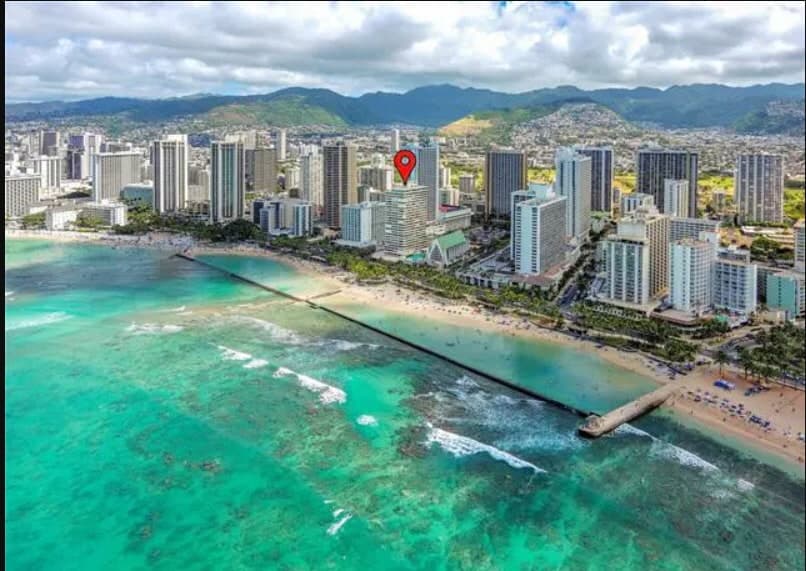 King Bed Luxury Beach Studio Heart of Waikiki - Photo 3