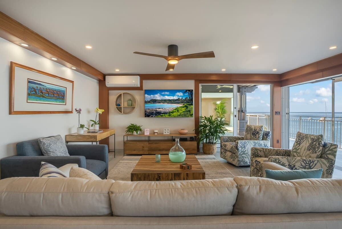 Rooftop at Lahaina Roads - Photo 2