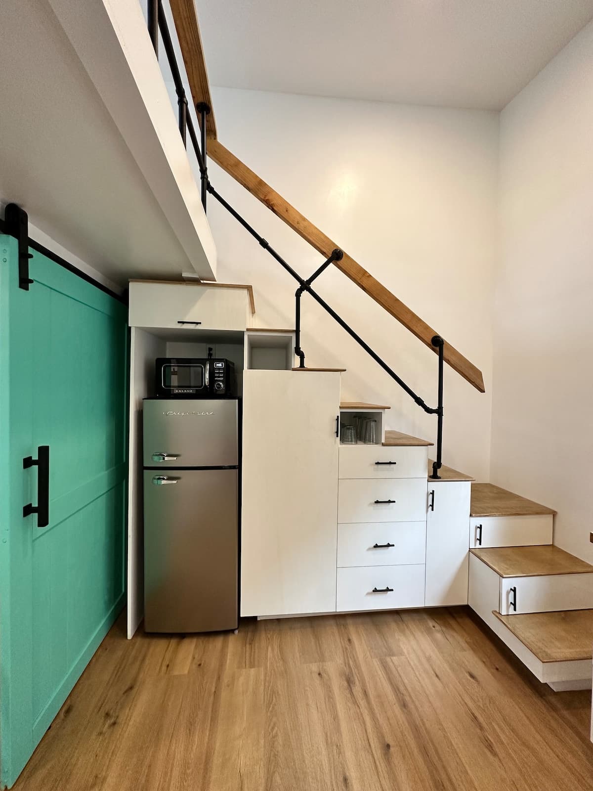 Home in Kailua-Kona · ★4.99 · 1 bedroom · 1 bed · 1 bath - Photo 5