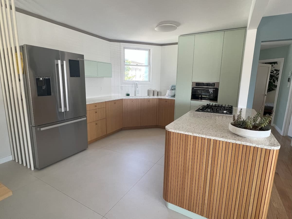 Steps to Ocean Beach, 3BR Family Home - Photo 2