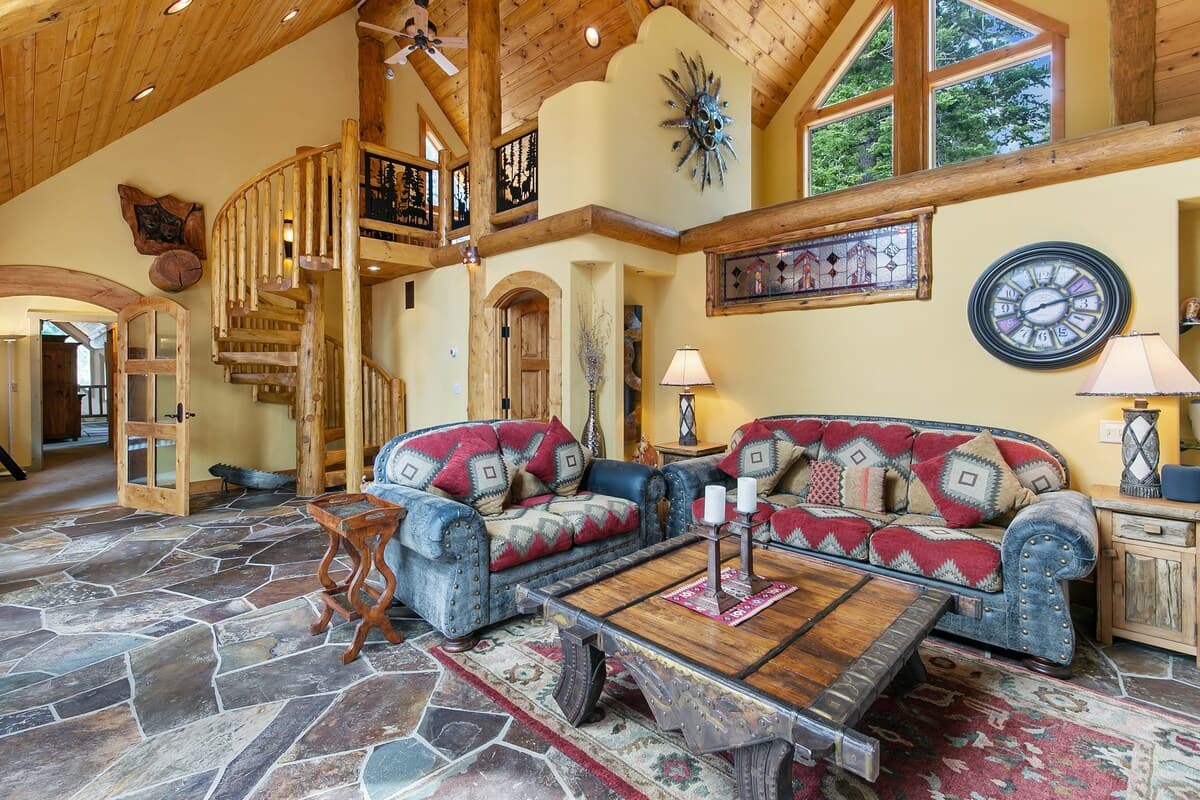 Home in Incline Village · ★4.8 · 4 bedrooms · 5 beds · 3 shared baths - Photo 2