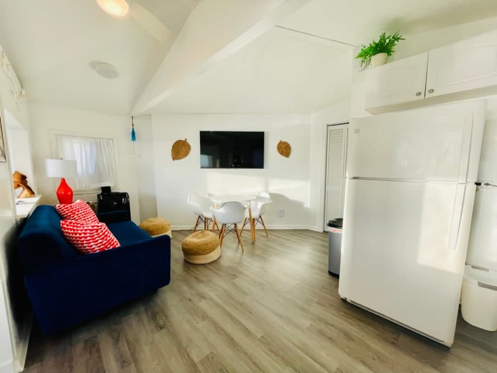 Guesthouse in Hauula · ★4.57 · 1 bedroom · 2 beds · 1 shared bath - Photo 3