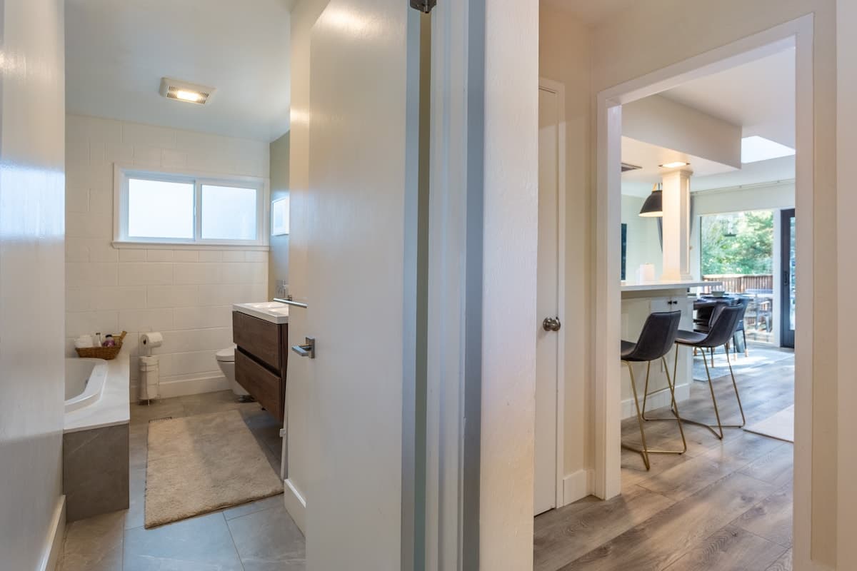 Redwood Retreat Steps from Downtown Mill Valley - Photo 5