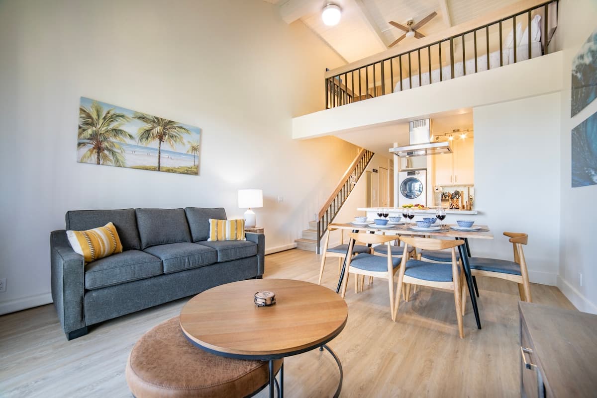 Condo in Kihei · ★4.97 · 2 bedrooms · 4 beds · 2 private baths - Photo 3
