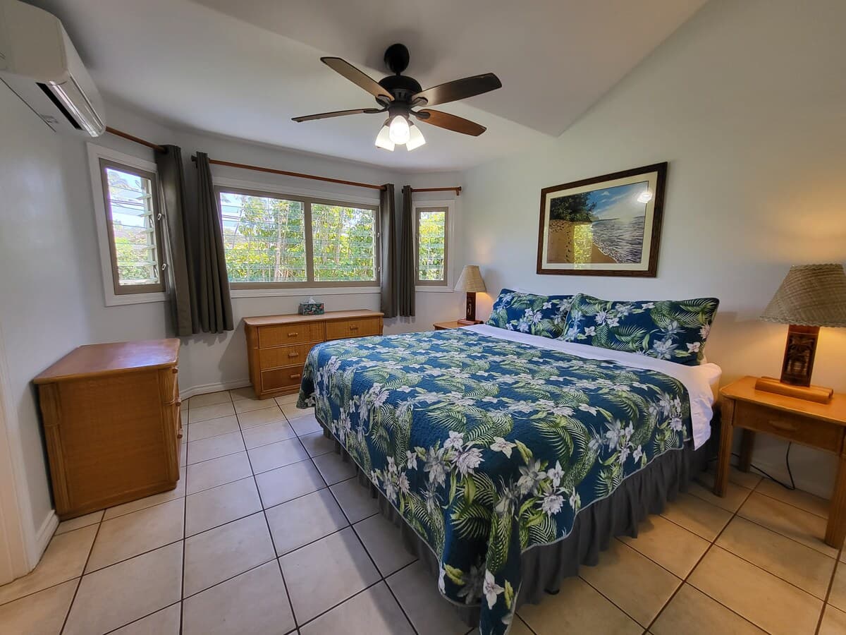 Steps to Poipu Beach, 3BR/3BA with AC and Views - Photo 5