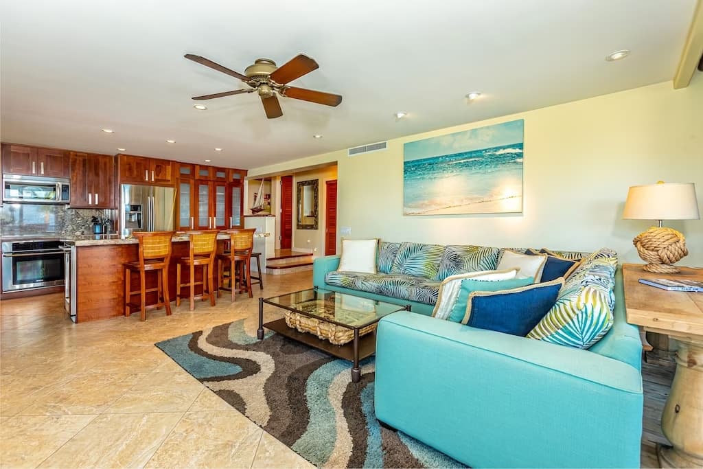 Fabulous Ocean Views- Luxury 2 Bed 2 Bath - Photo 2