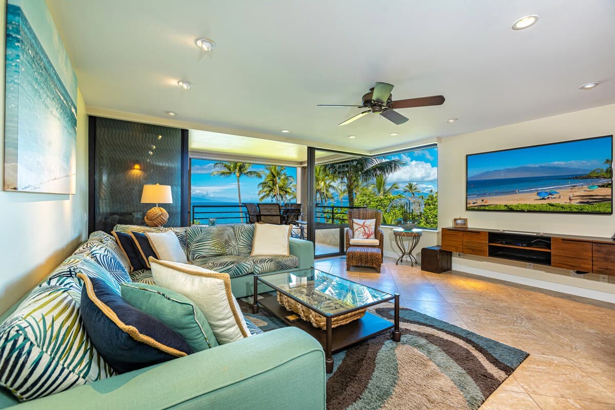 Fabulous Ocean Views- Luxury 2 Bed 2 Bath - Photo 1