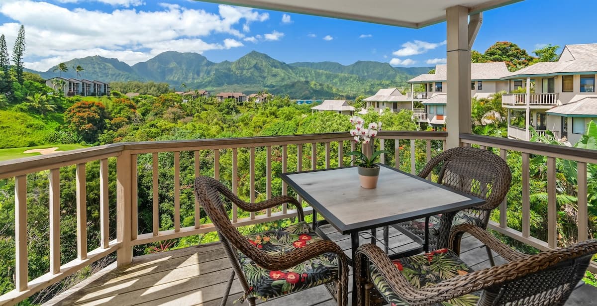 Villa in Princeville · ★4.96 · 2 bedrooms · 2 beds · 2.5 baths - Photo 2