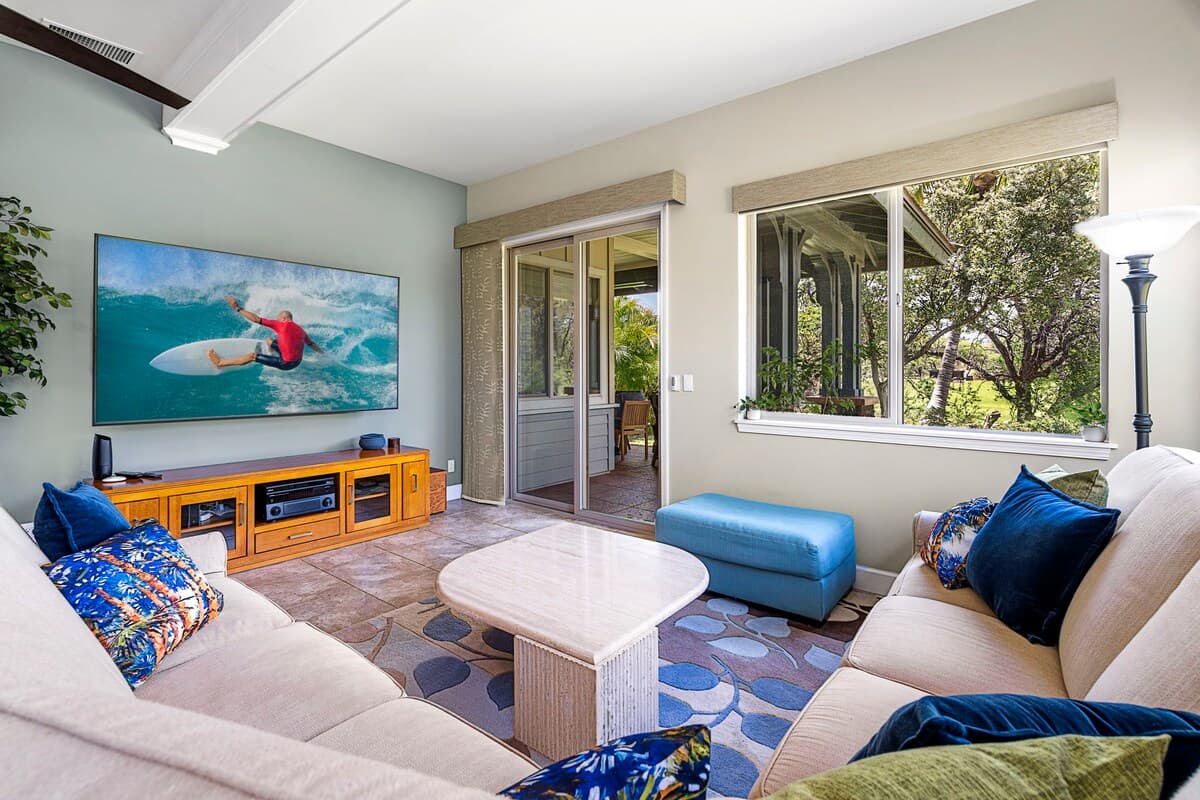 Townhouse in Waimea · ★5.0 · 3 bedrooms · 4 beds · 2.5 baths - Photo 3