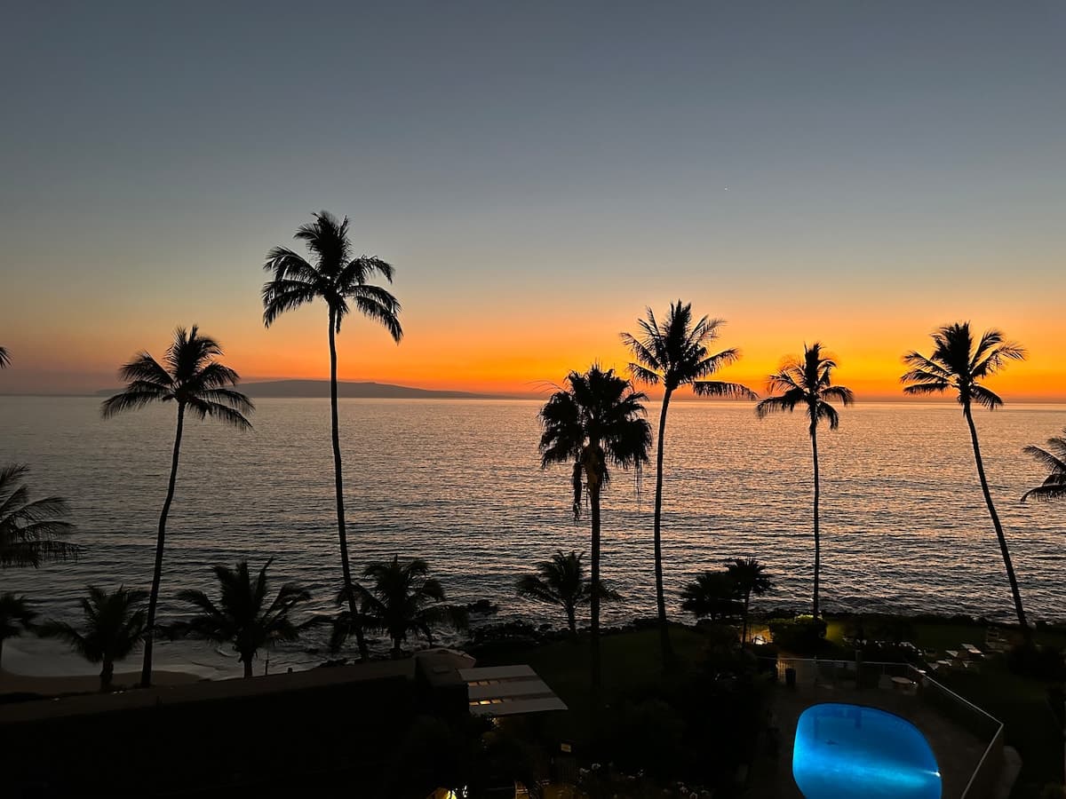 Condo in Kihei · ★4.94 · 2 bedrooms · 3 beds · 2 baths - Photo 2