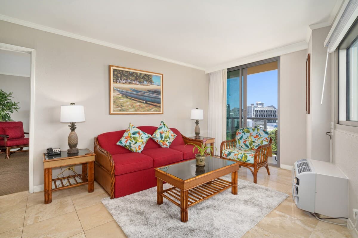 Luana 1007 King Bed Condo Sleeps 4 Fabulous Views! - Photo 4