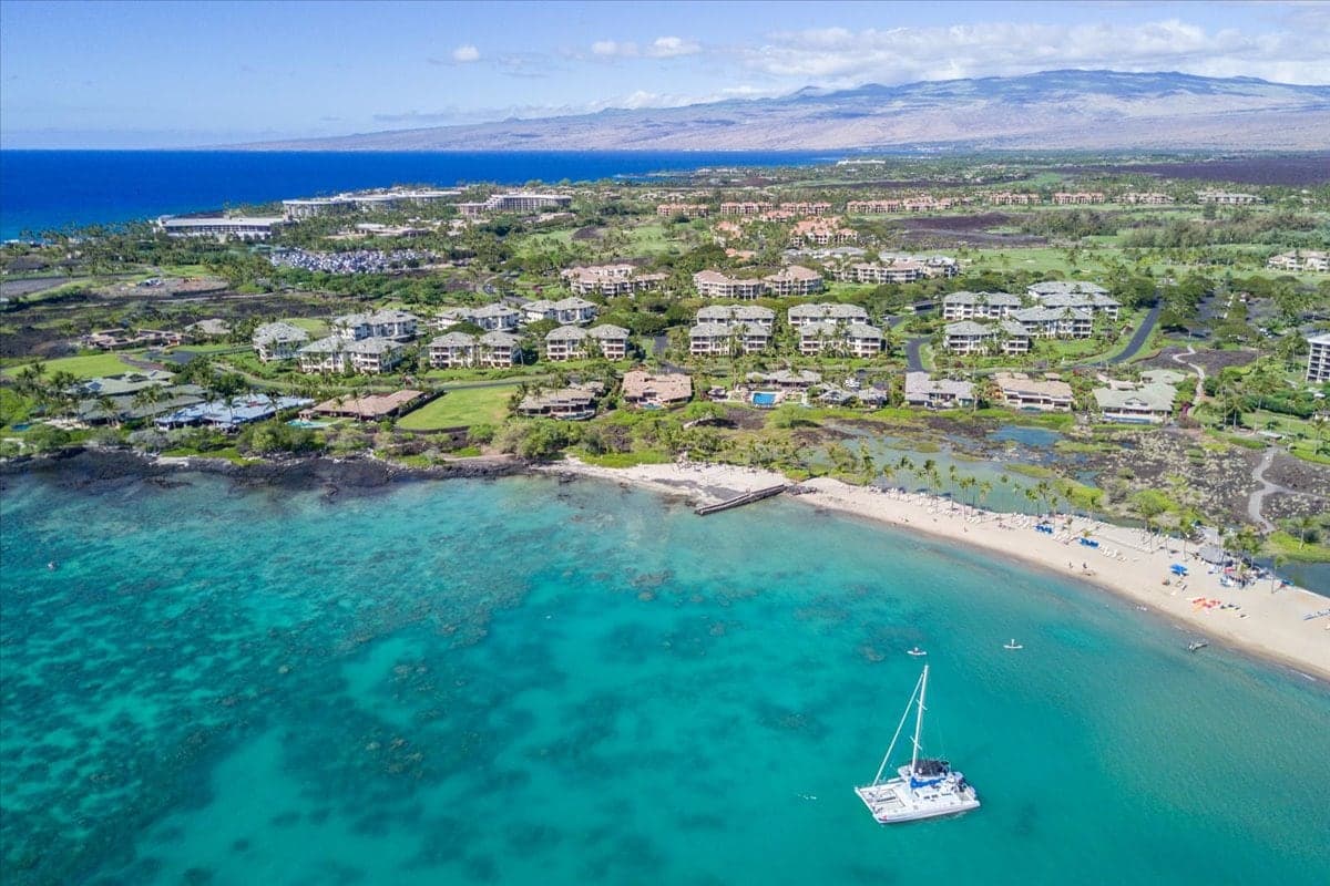 Condo in Waikoloa Village · ★4.87 · 3 bedrooms · 4 beds · 2 baths - Photo 4