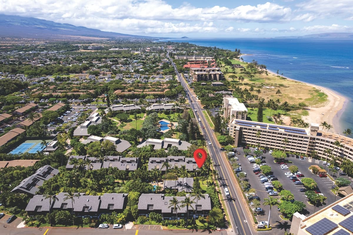 Condo in Kihei · ★4.87 · 1 bedroom · 2 beds · 1 shared bath - Photo 4