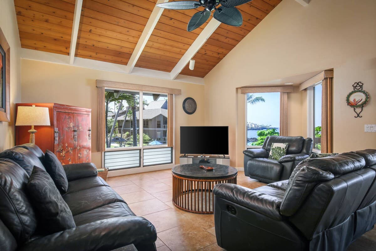 Kanaloa at Kona Oceanfront 3 Bedroom 3 Bath - Photo 4
