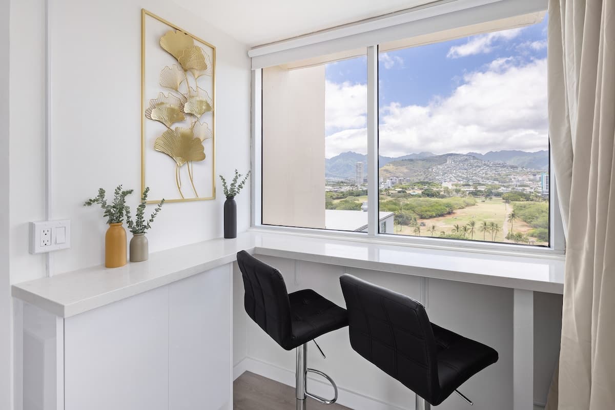 Rare Corner Modern Studio at Heart of Waikiki 11F - Photo 1