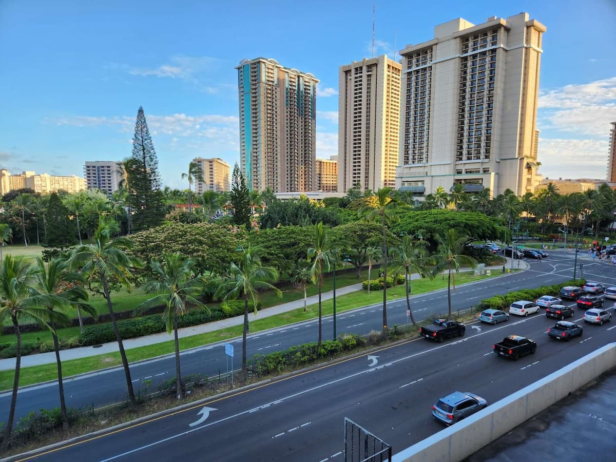 Superb City View & Close 2 Beach - Photo 1