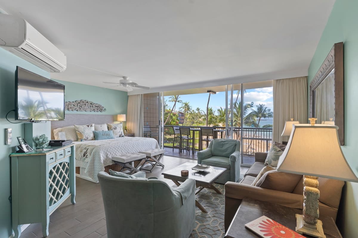 Oceanfront Dream 2Bed/2Bath-Mana Kai Maui Resort - Photo 3