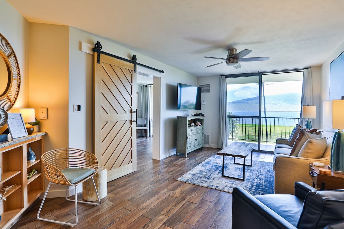 Condo in Kihei · ★4.94 · 1 bedroom · 2 beds · 1 shared bath - Photo 4