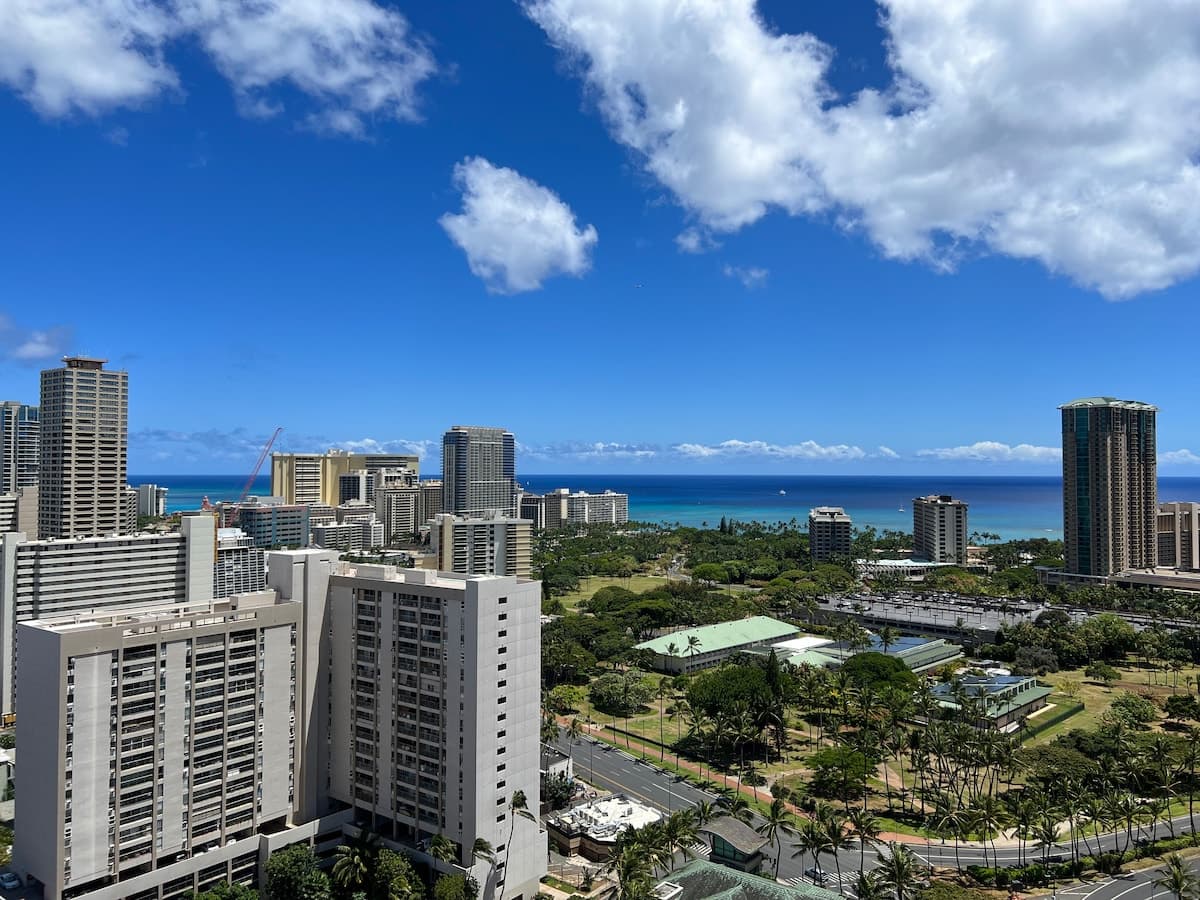 Hotel in Honolulu · ★4.77 · Studio · 1 bed · 1 private bath - Photo 1